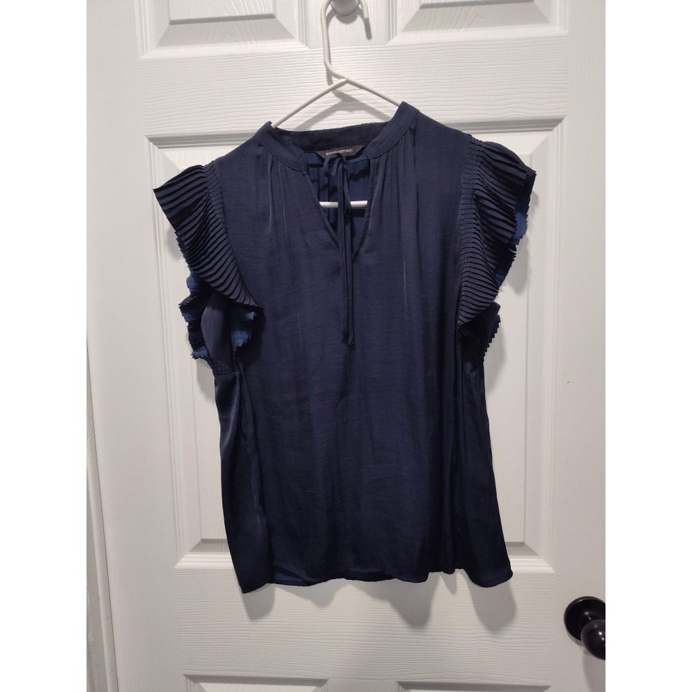 Banana Republic Women's Flutter Sleeve Blouse Ruffles Navy Blue V-Neck tie Small